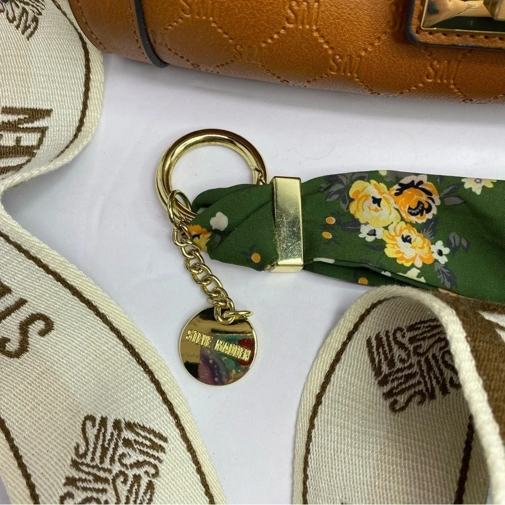 Steve Madden Brown Crossbody Bag with Accessories - Picture 2 of 6